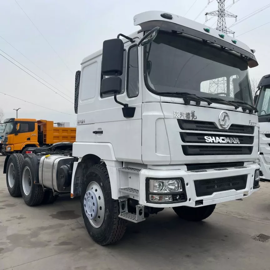 SHACMAN F3000 ထွန်စက်ထရပ်