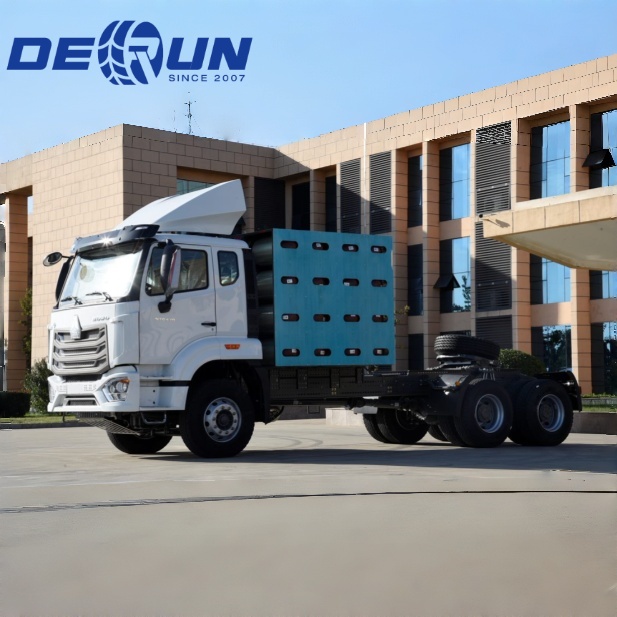 Sinotruk Howo 6x4 CNG NX TRICUALT TRA တက္ကသိုလ်ထရပ်ပြတိုက်