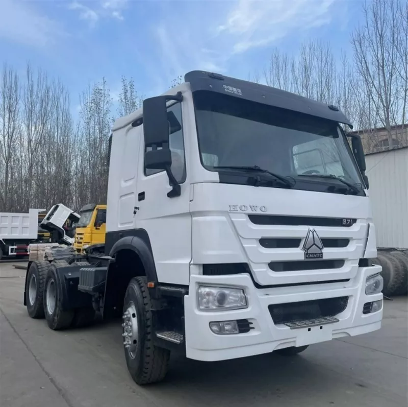 HOWO 6x4 371HP Tractor Truck သုံးသည်။